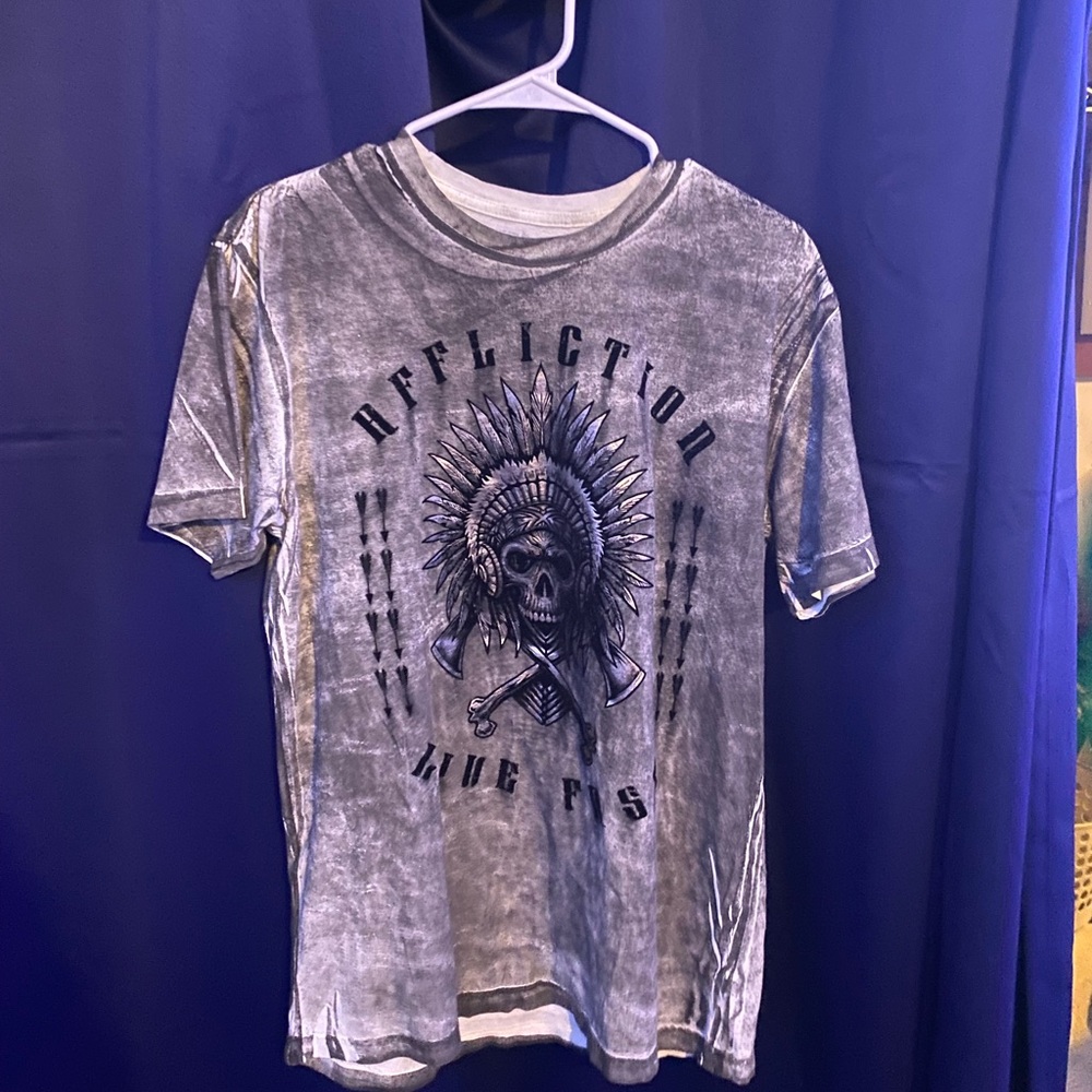 Affliction Silver Graphic Tee with Skull Design